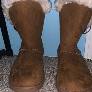 Brown boots